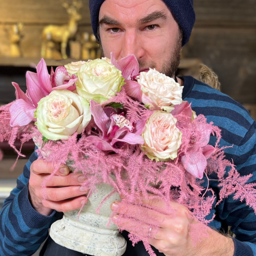 Blumengesteck-rosa-selber-machen-DIY-Anleitung.png